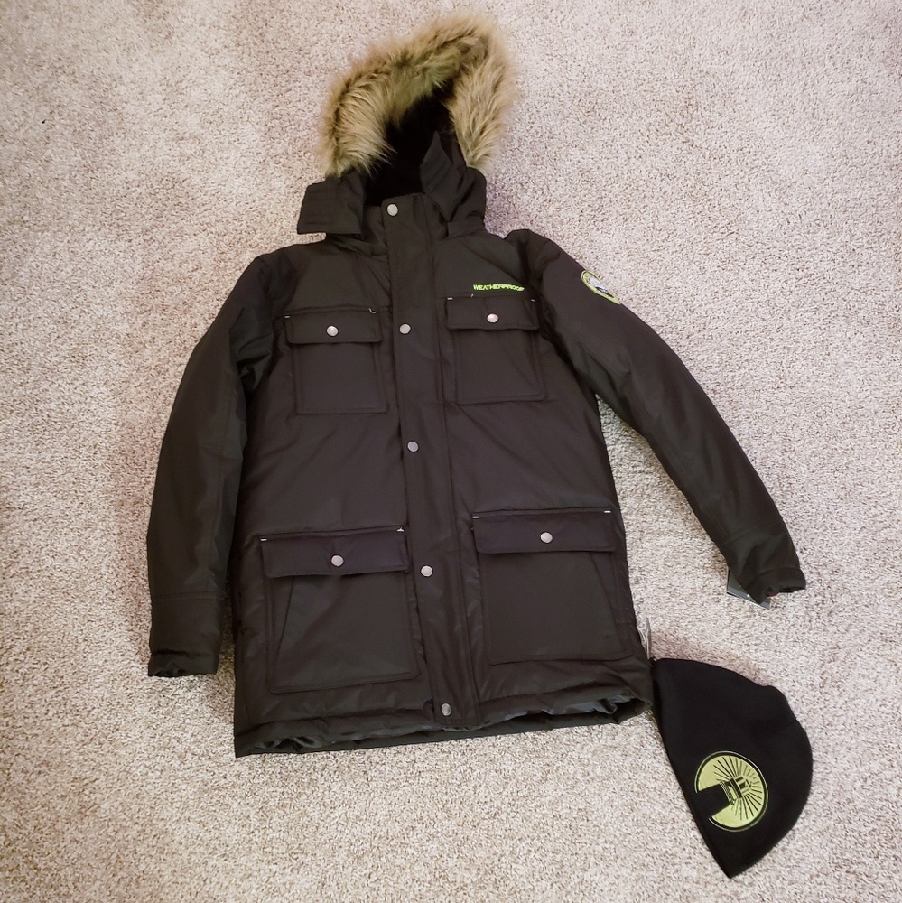 *NWT*Boys Weatherproof Coat